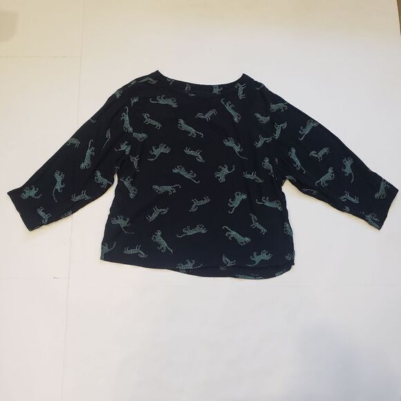 Reformation Tops - Reformation Cheetah and Antelope Folk Art Print Top